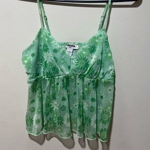Green flowy tanktop